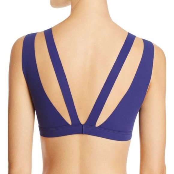 🆕️ Commando Cut Out Stripped Seamless Bralette - Picture 5 of 14